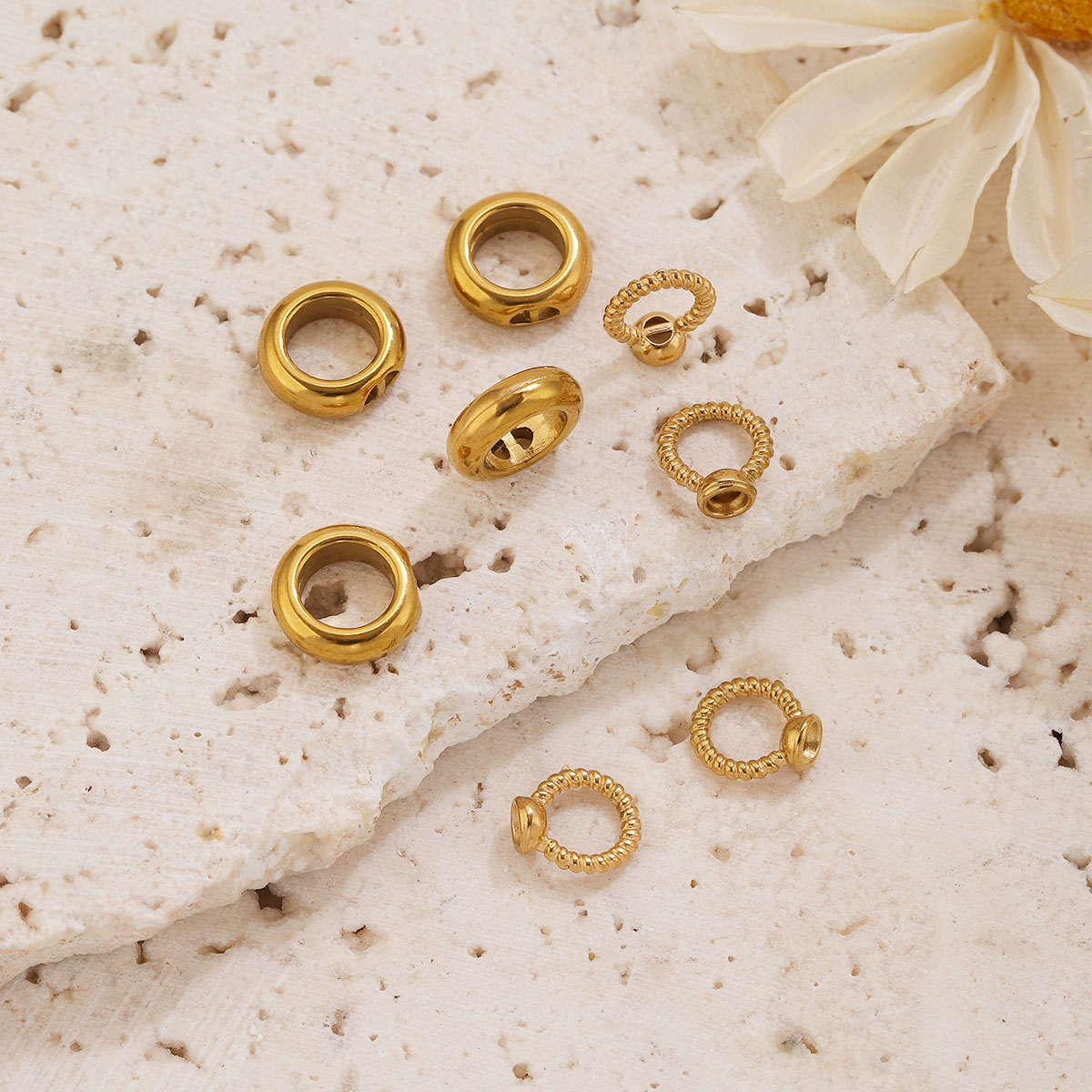 20個入り 18Kステンレス鋼製 2穴付き レディースジュエ - Women Accessories Bracelet のレビューと価格