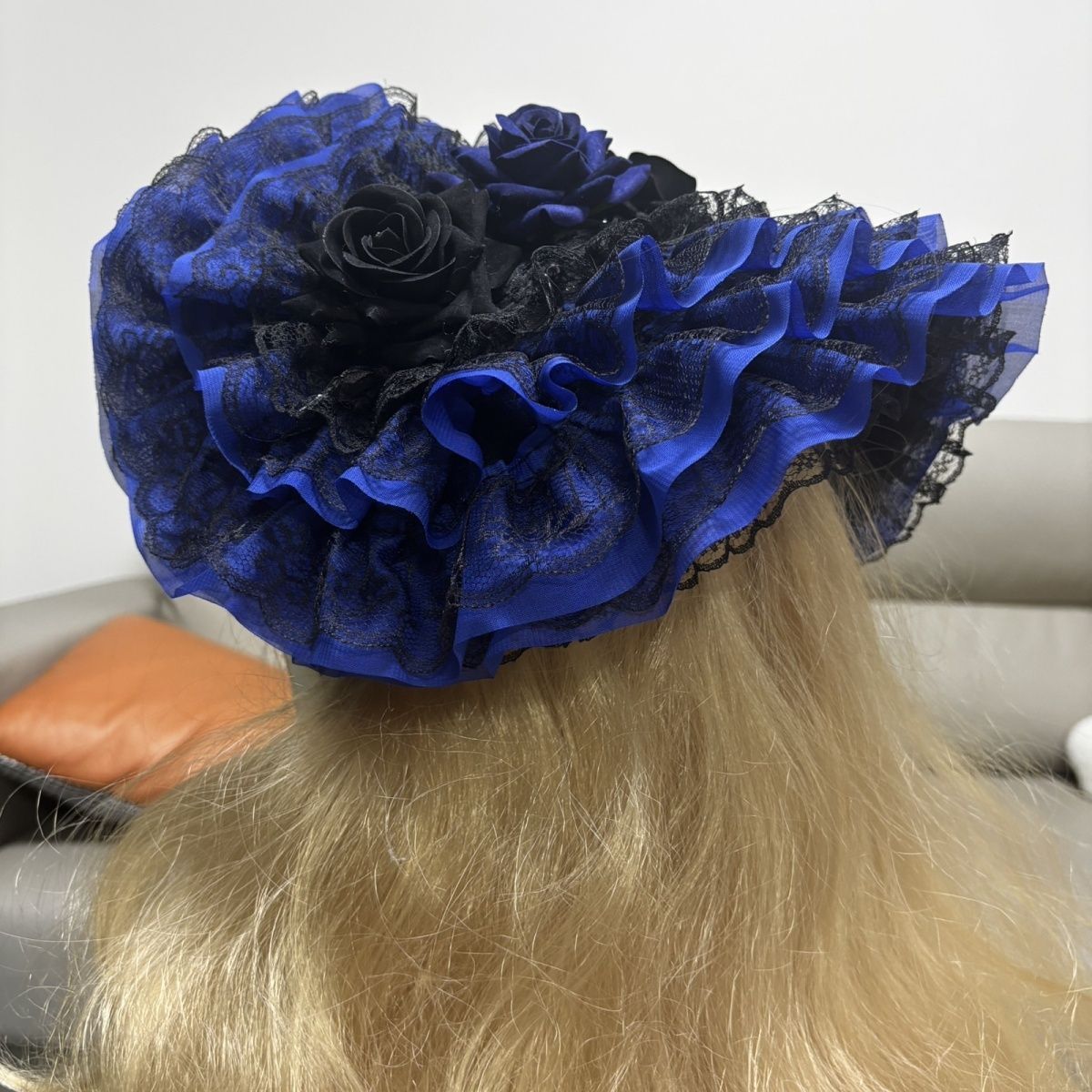 オリジナルゴシックボンネットハット黒赤クラインブルーロリータ - Women'S Victorian Era Accessories のレビューと価格